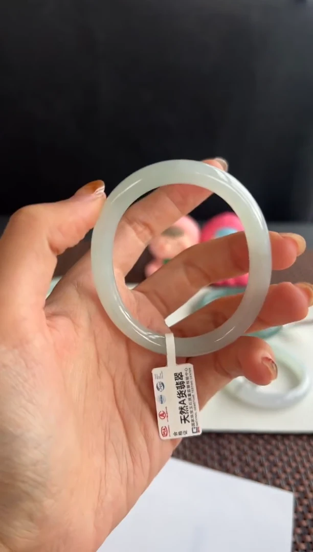 翡翠手镯未镶嵌14号50.9*46.2*6.8*6.9