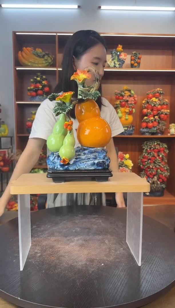 陶瓷有底座三葫芦摆件