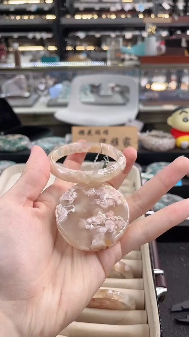 未镶嵌手镯石英质玉58圈口 （赠品镯心）38995