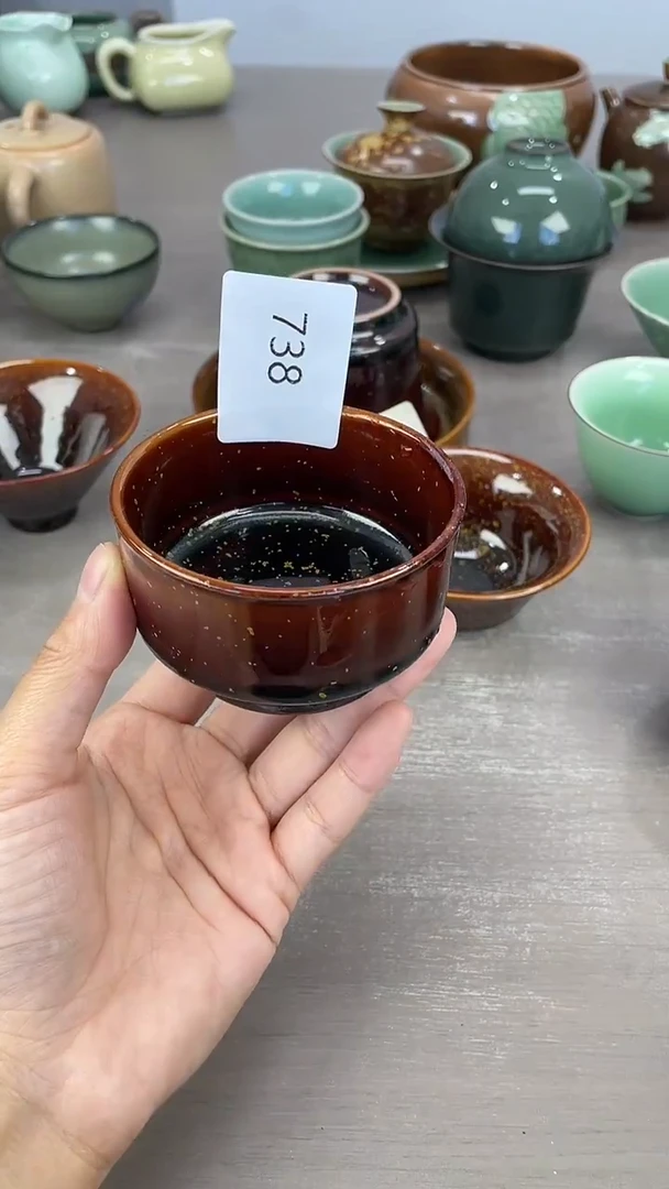青瓷仓储福利清仓738