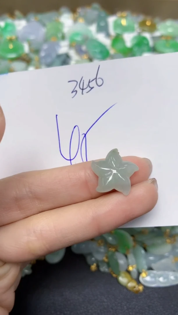 【闪购商品】翡翠颈饰18K金镶嵌 天然翡翠A货