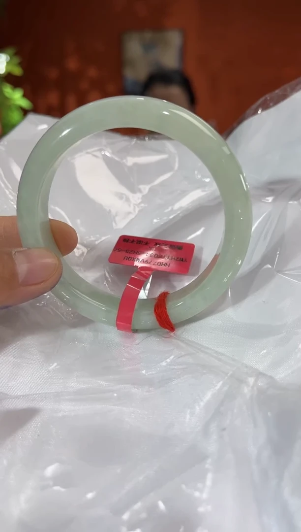未镶嵌手镯翡翠翡翠手镯