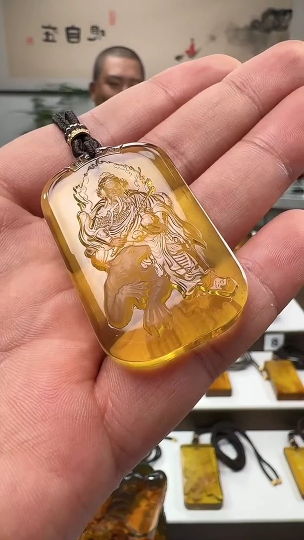 【闪购商品】琥珀吊坠(不含链)未镶嵌缅甸琥珀赵公明五路财官吊坠