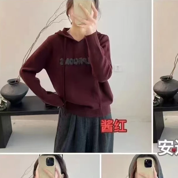 小施家时尚显瘦立体字母连帽线衣1552