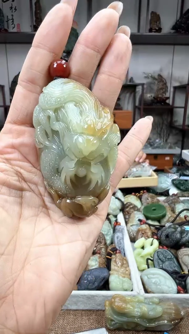 和田玉未镶嵌把件1