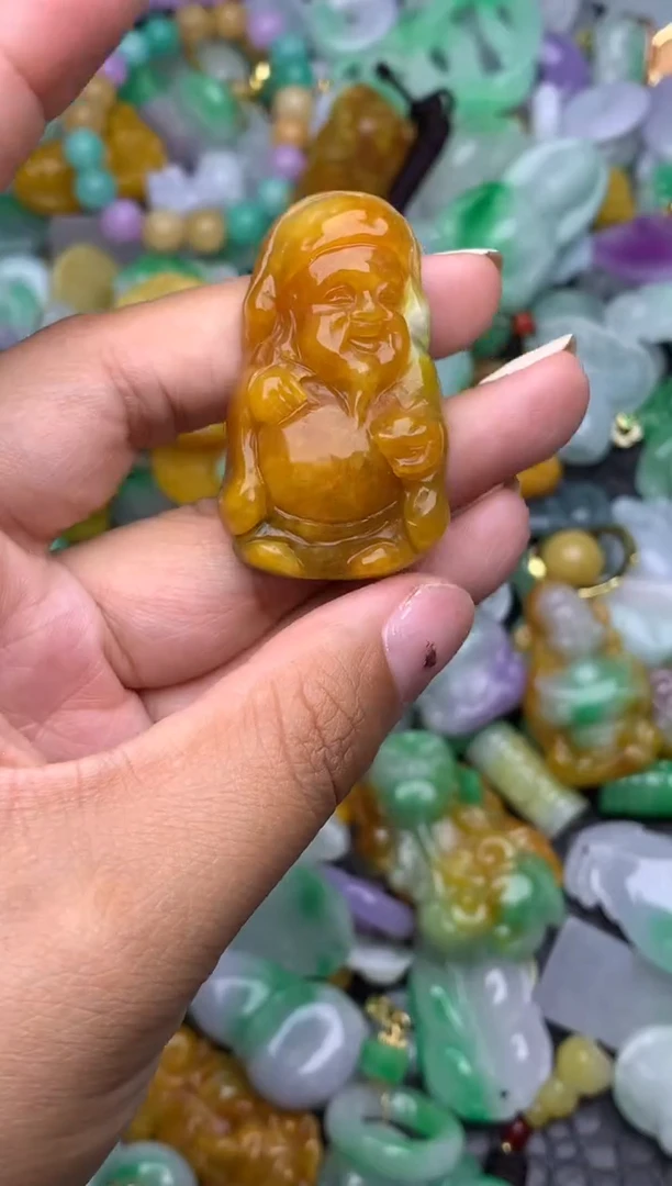 颈饰未镶嵌翡翠天然缅甸翡翠吊坠
