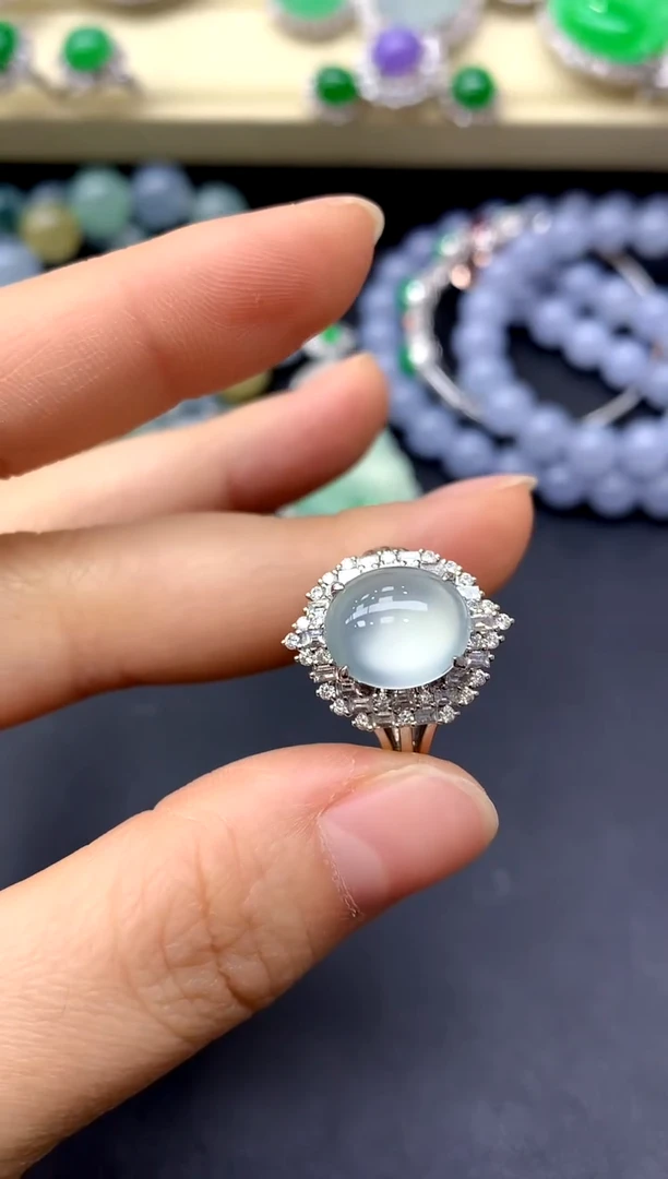 18K金镶嵌戒指翡翠432-中国好珍宝