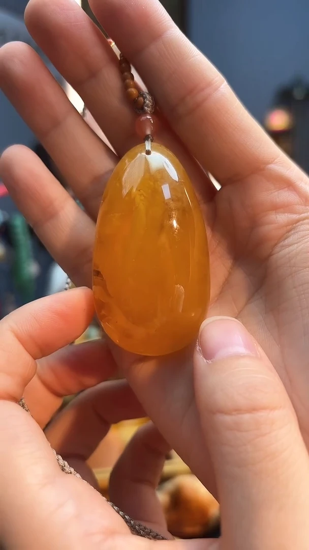 琥珀颈饰未镶嵌吊坠