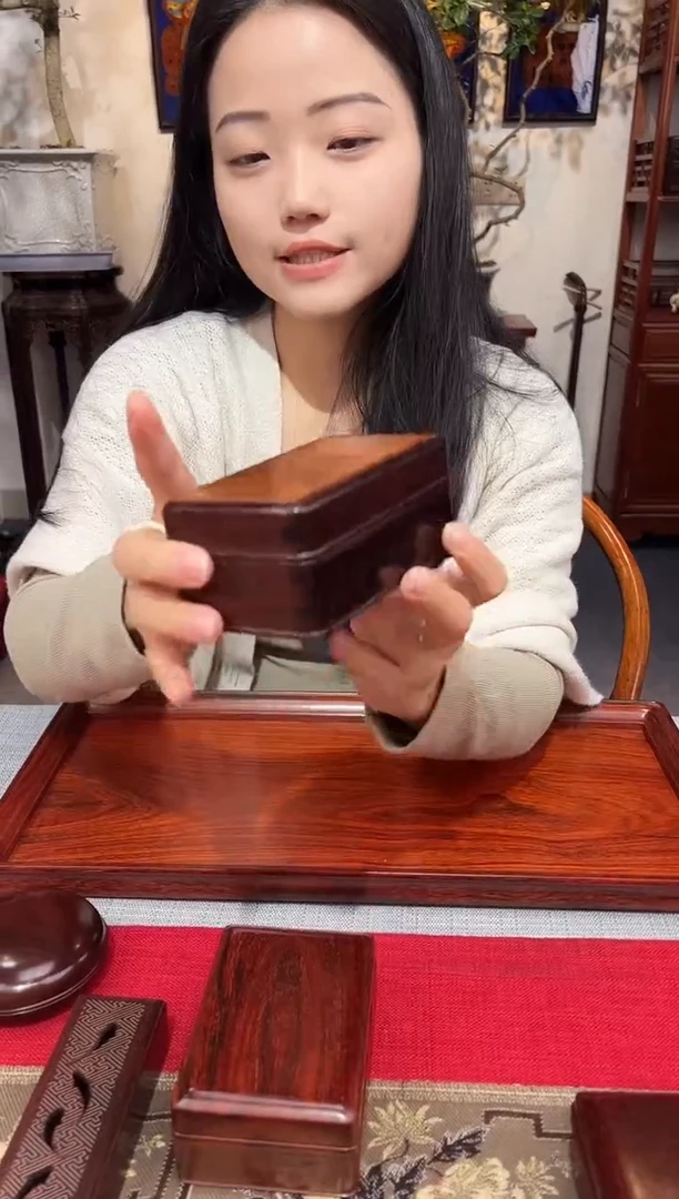 紫檀木类成套家具天地盖文盒   镶嵌海黄