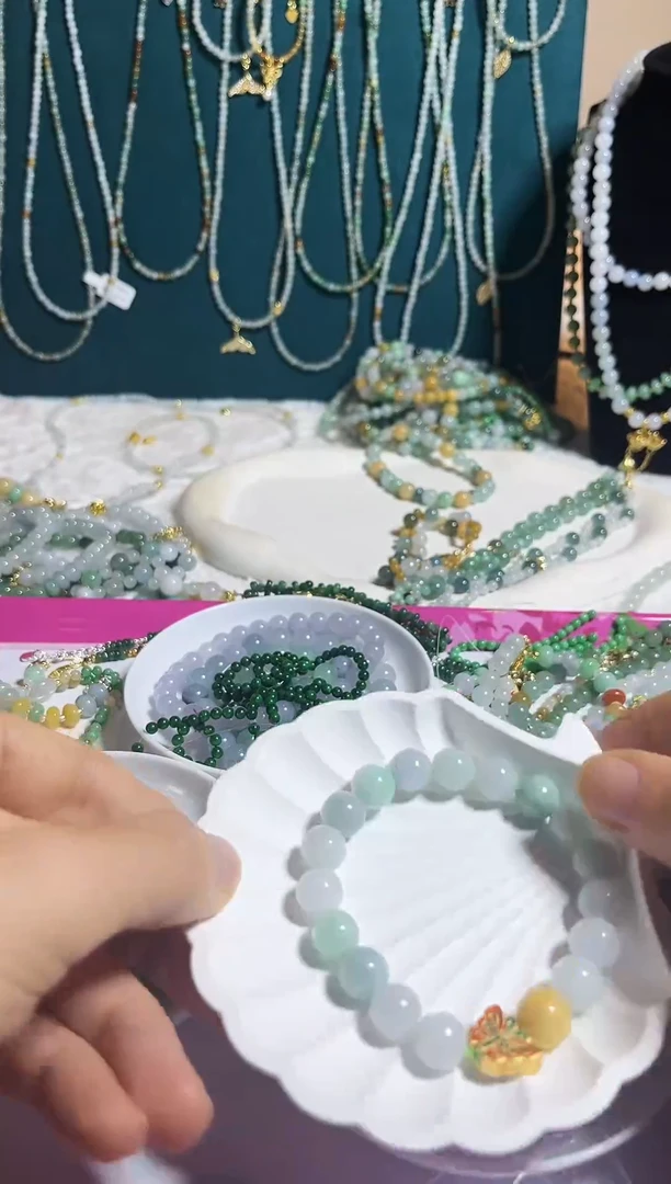 未镶嵌手链翡翠缅甸A货翡翠珠链有瑕疵10.3