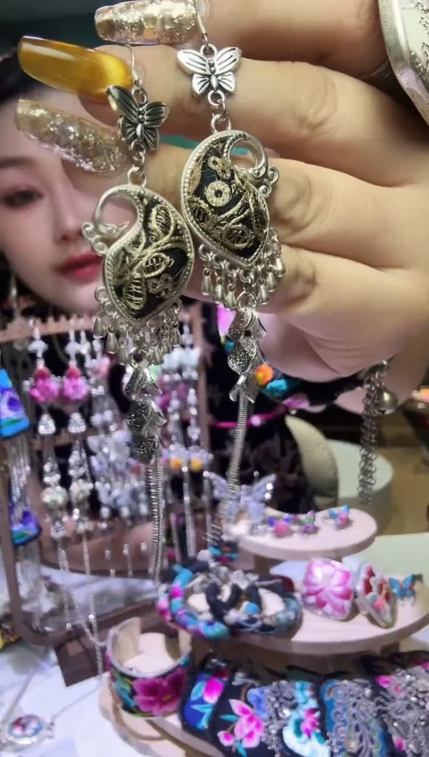 刺绣纯手工民族风耳环