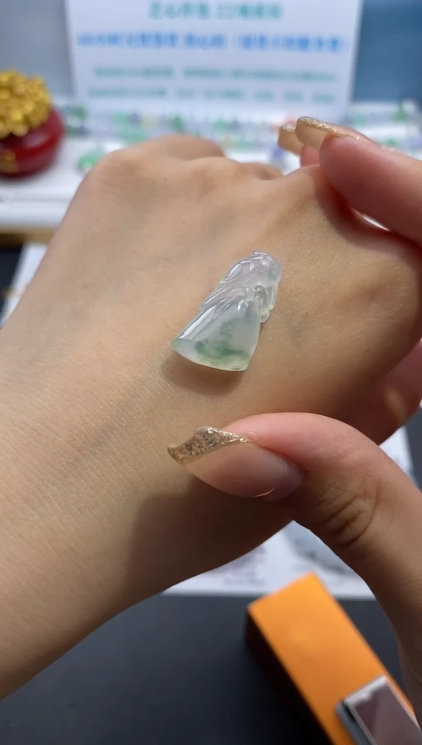 翡翠未镶嵌颈饰模式推广期48小时鉴赏期