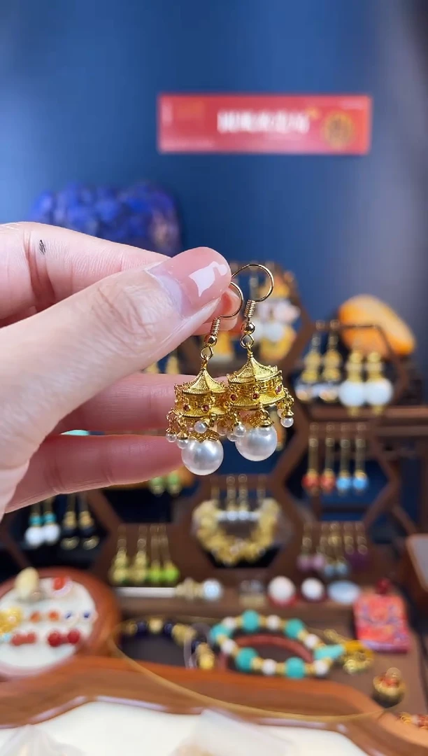 琪*可，亭台楼阁耳钩耳钩