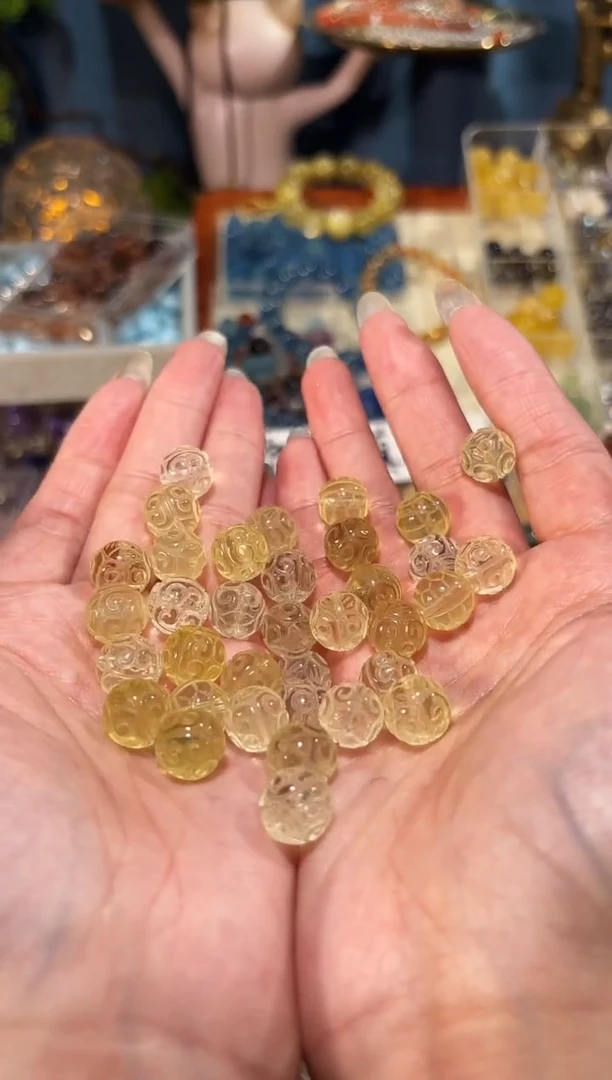 【闪购商品】水晶手串未镶嵌黄水晶回纹珠一个宽卡11+