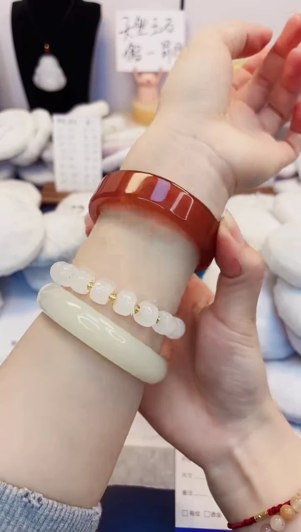 【闪购商品】石英质玉手镯未镶嵌253-玛瑙-圈口56