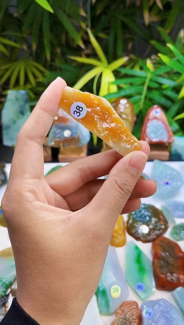 未镶嵌定制翡翠翡翠
