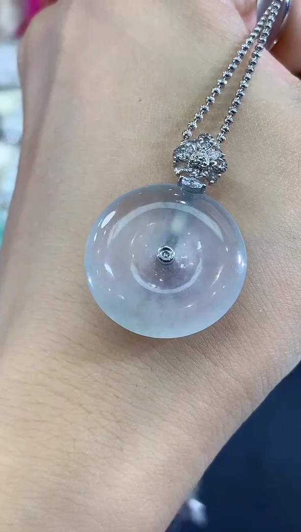 吊坠(不含链)18K金镶嵌翡翠B111
