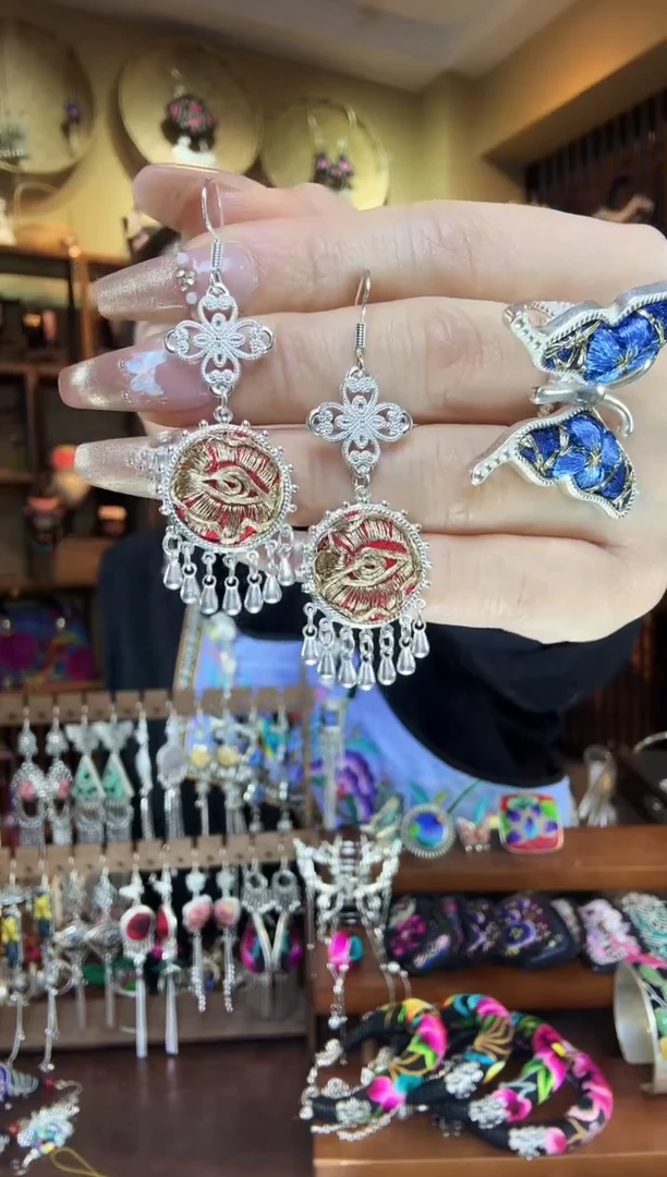 刺绣非遗刺绣民族风耳环