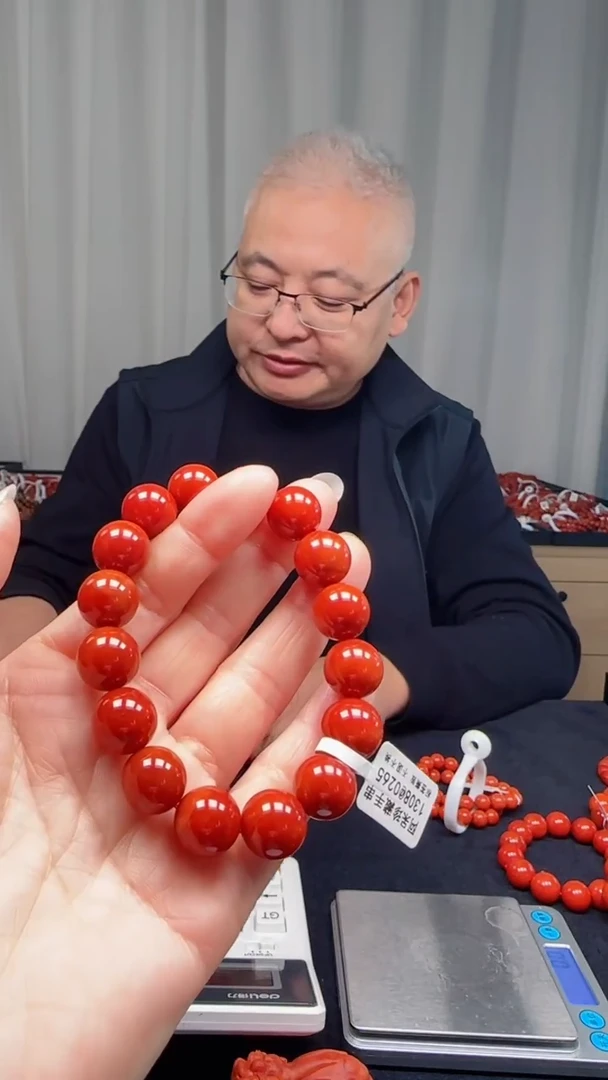 未镶嵌多样性发一件南红玛瑙【高货】锦红13mm保山圆珠单圈