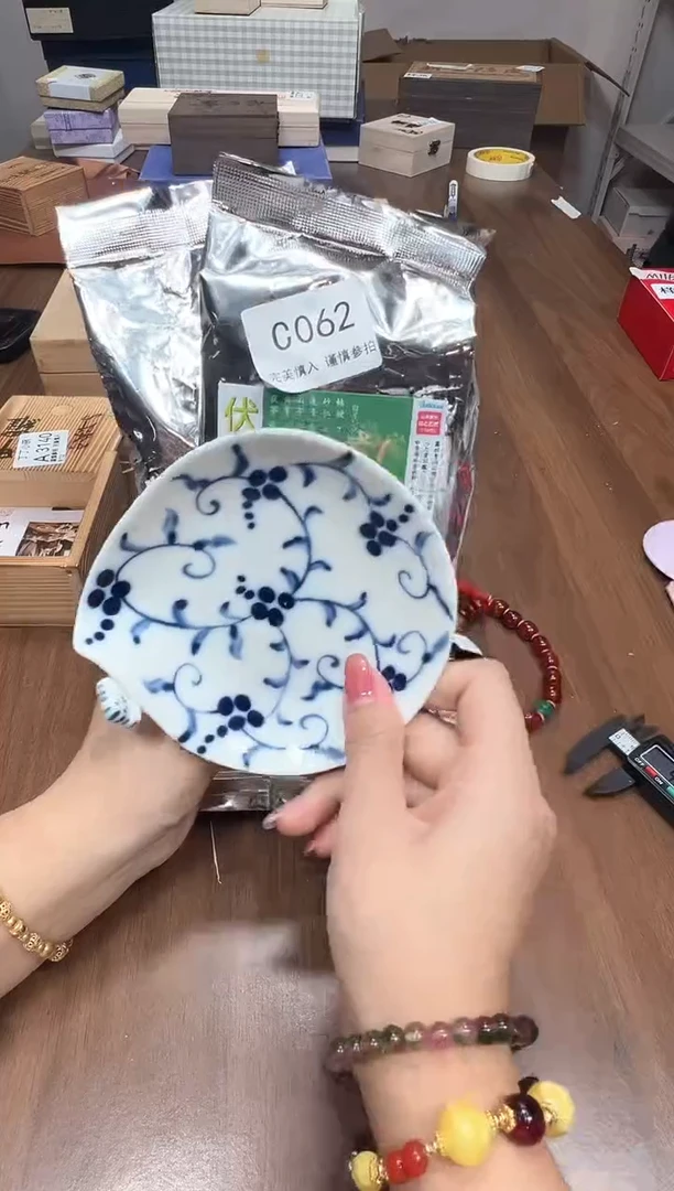 瓷片杜*妮C062