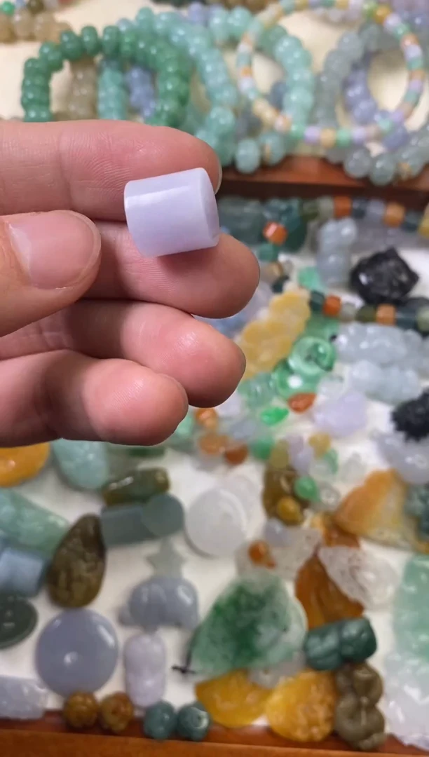 【闪购商品】翡翠颈饰未镶嵌【闪购商品】 天然翡翠