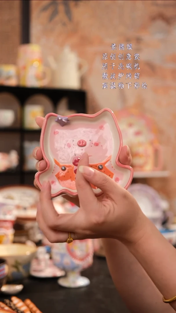 摆件景德镇手工手绘设计师款