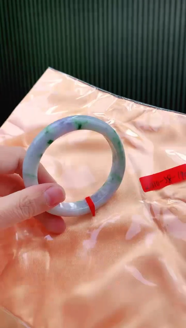 未镶嵌手镯翡翠58