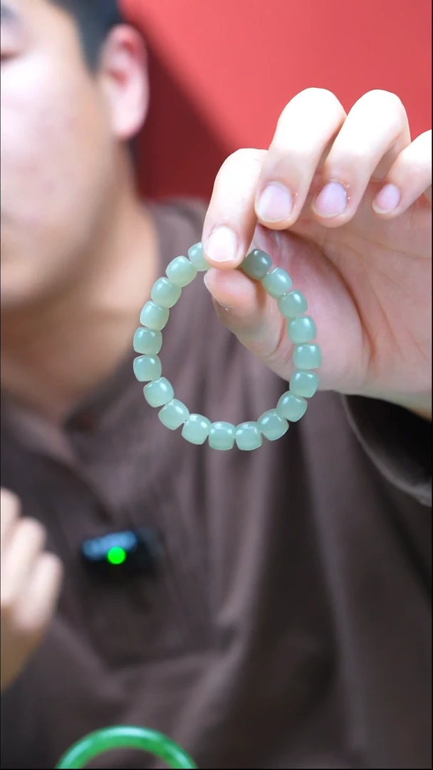 未镶嵌手链和田玉且末晴白手串