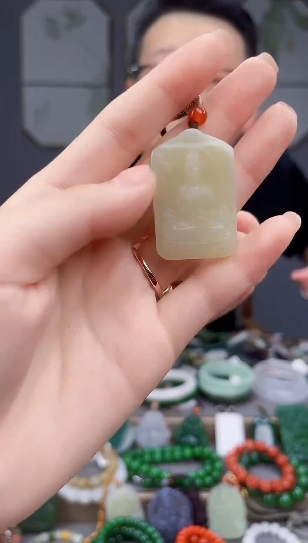 颈饰未镶嵌和田玉多样性发货拍一发一