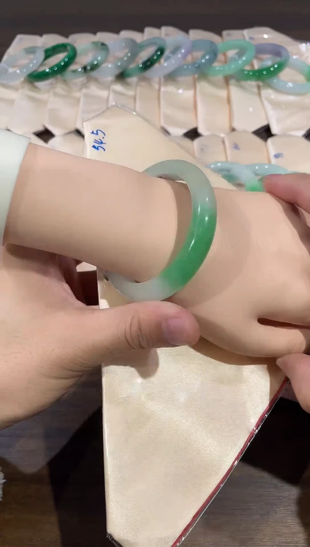 闪购为准，一物一图。