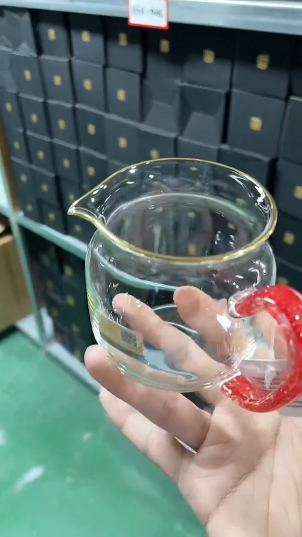 侧把红金小圆满公道杯晶焱金标