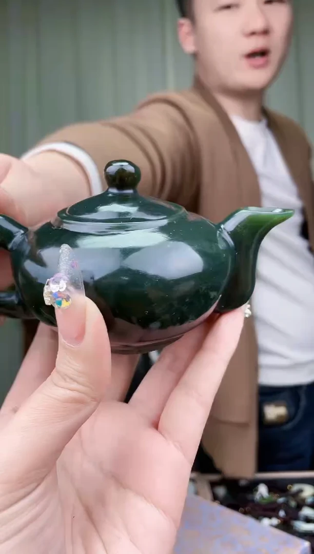 【闪购商品】和田玉挂件未镶嵌拍一发一，多样性发货！