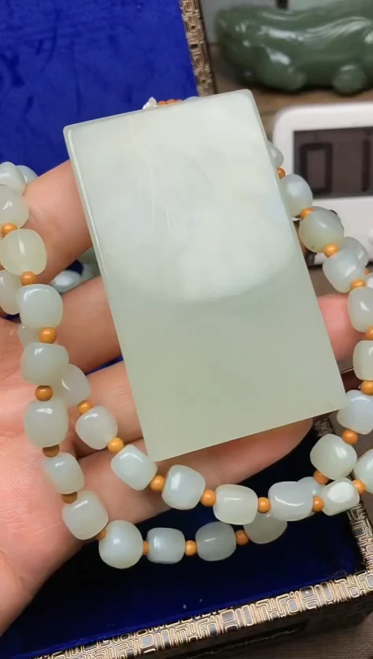 【闪购商品】和田玉颈饰未镶嵌菲菲