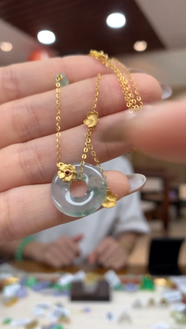 套链18K金镶嵌翡翠甜甜圈