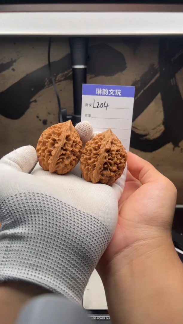 文玩核桃把件L204全品招财鼠60大克重488