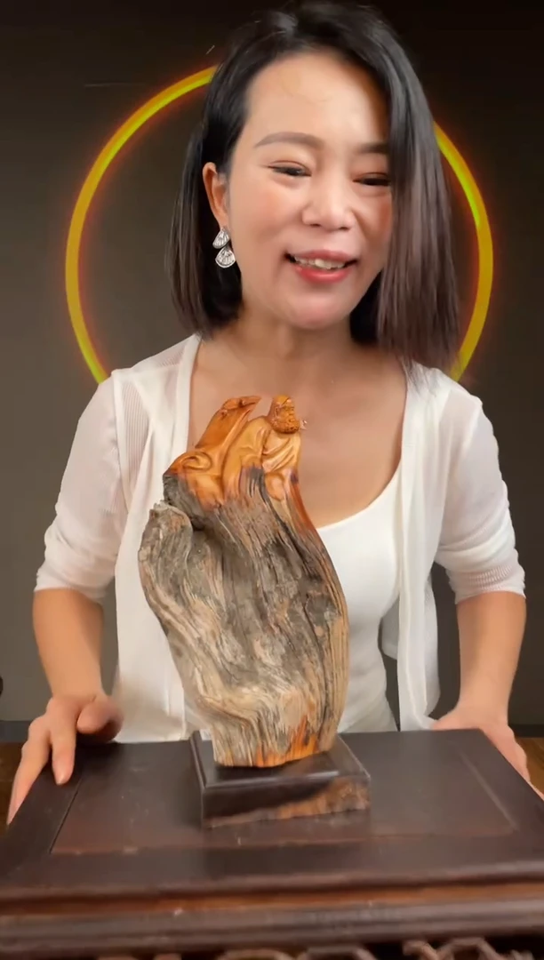 柏木（崖柏）手工摆件,先抢先得! 编号:160