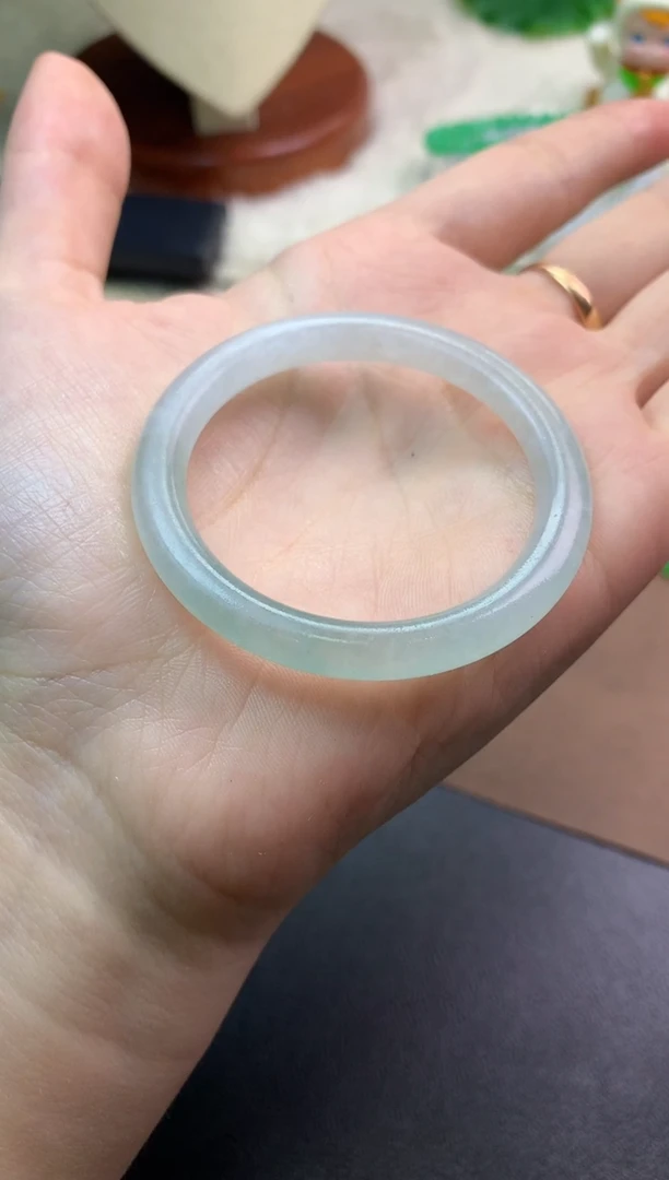 未镶嵌定制翡翠毛货
