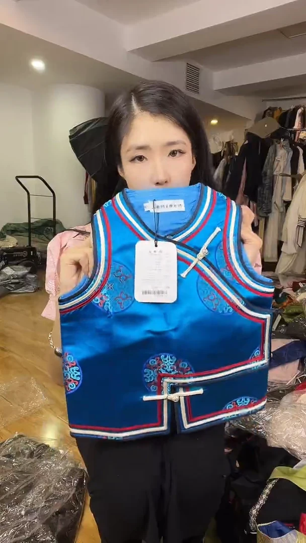 儿童   马甲    130码