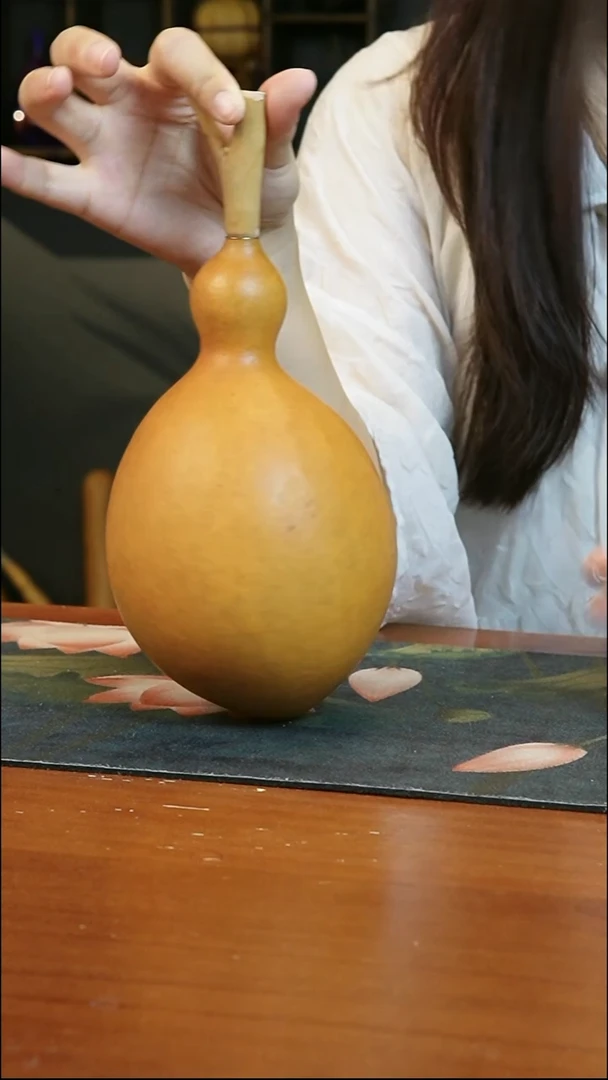 热水酒葫芦一物一拍E237