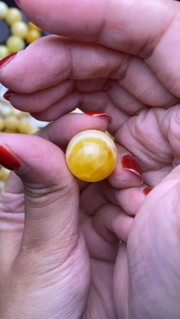 未镶嵌琥珀裸石 大小姐珠宝53