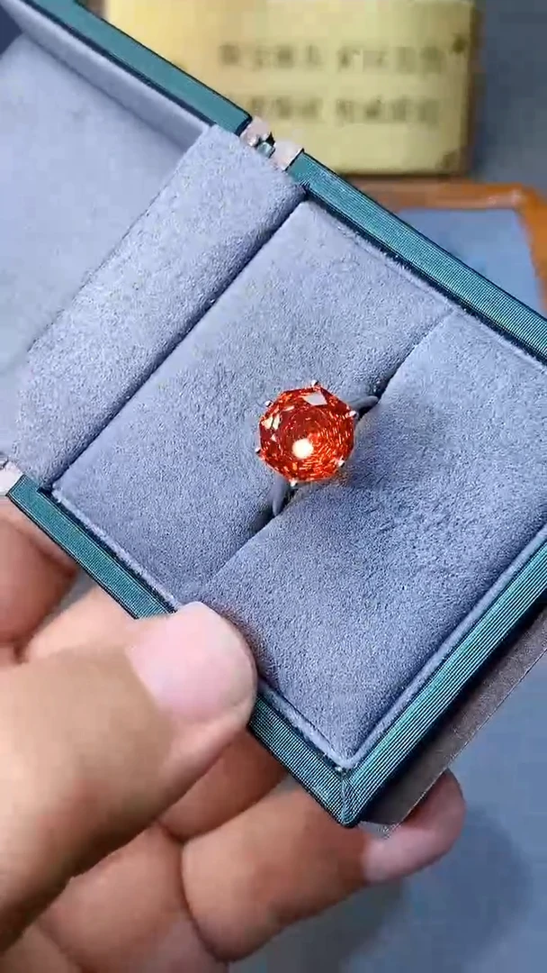 【闪购商品】石榴石戒指银S925镶嵌354