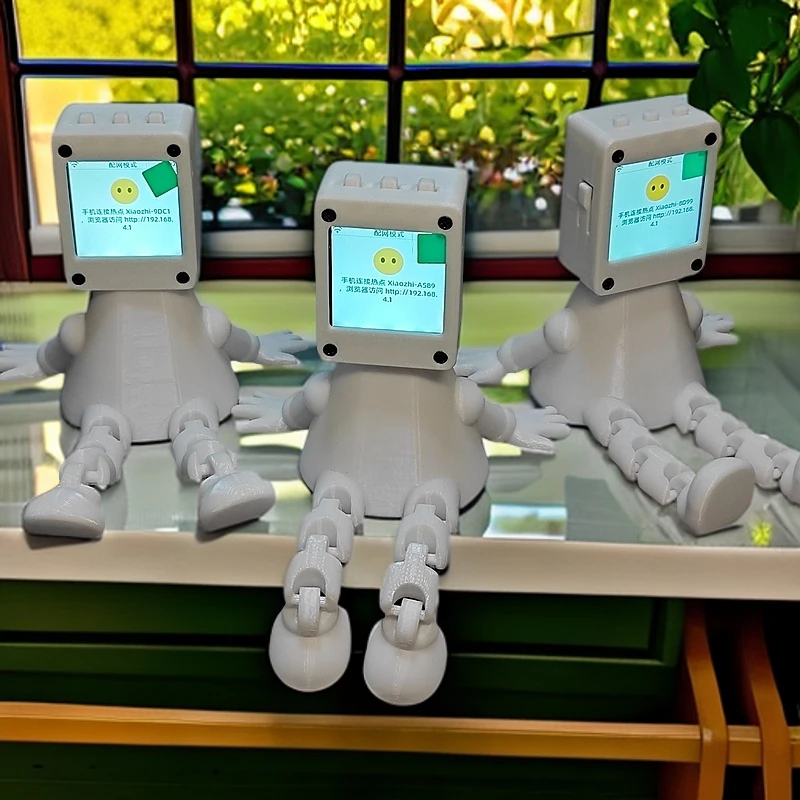 【爆款】DeepSeek对话机器人AI助手大彩屏WIFI版成品可配充电底座