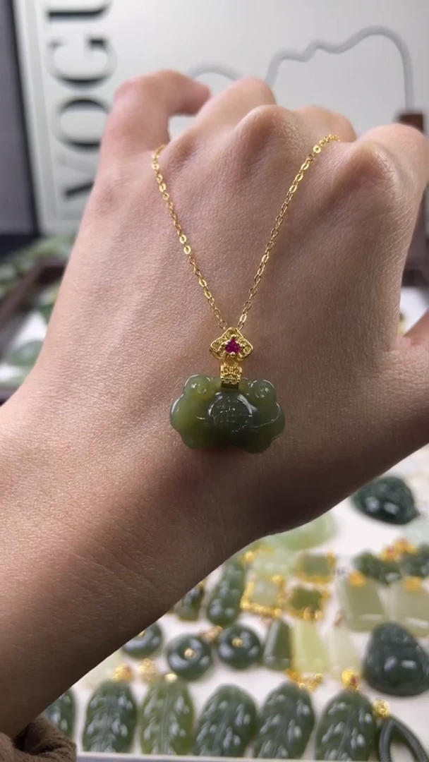 吊坠(不含链)银S925镶嵌和田玉如意