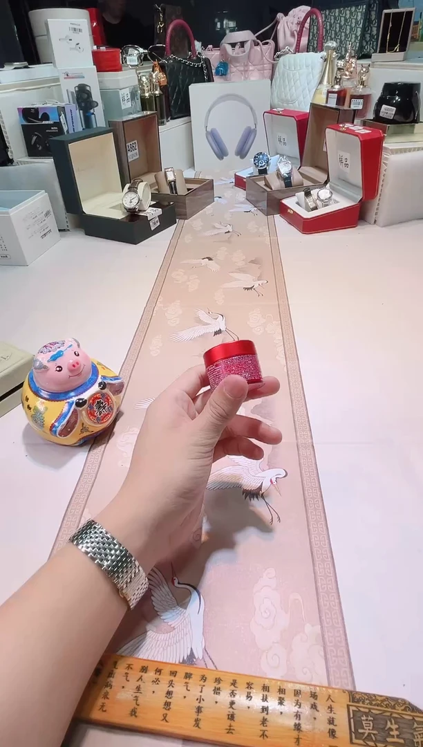 瓷片瓷器 库房到期 全部地板价@@1