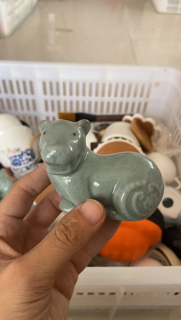 无运费险有瑕疵的摄影的产品有使用过的痕迹有点脏介意勿拍