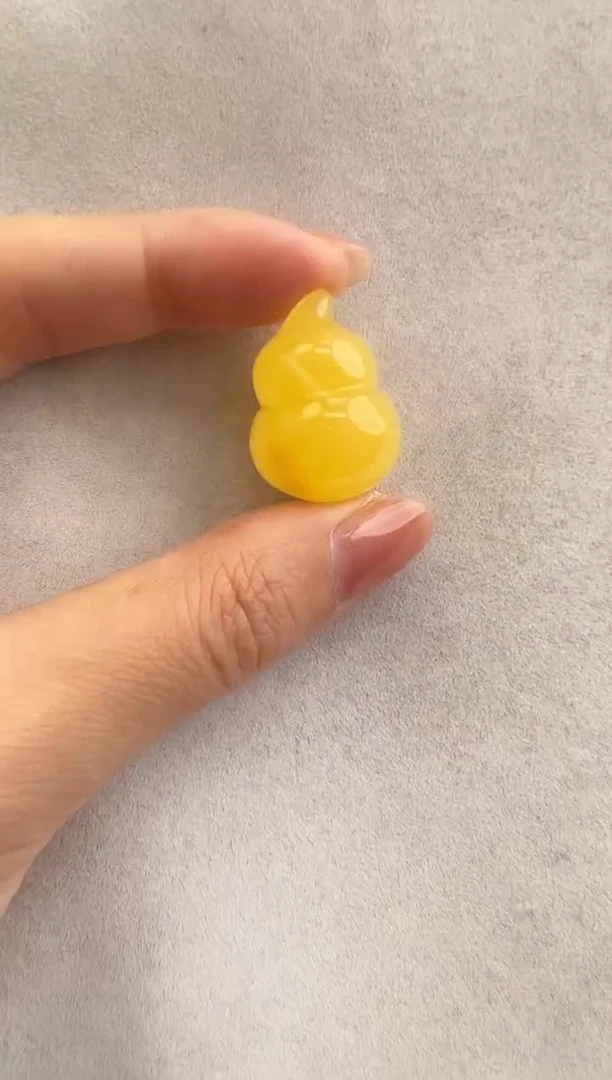 【闪购商品】琥珀裸石未镶嵌10209040-吊坠