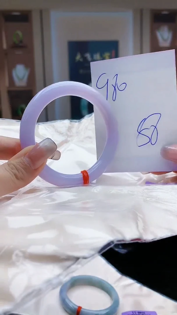 【闪购商品】翡翠手镯未镶嵌    H86-15