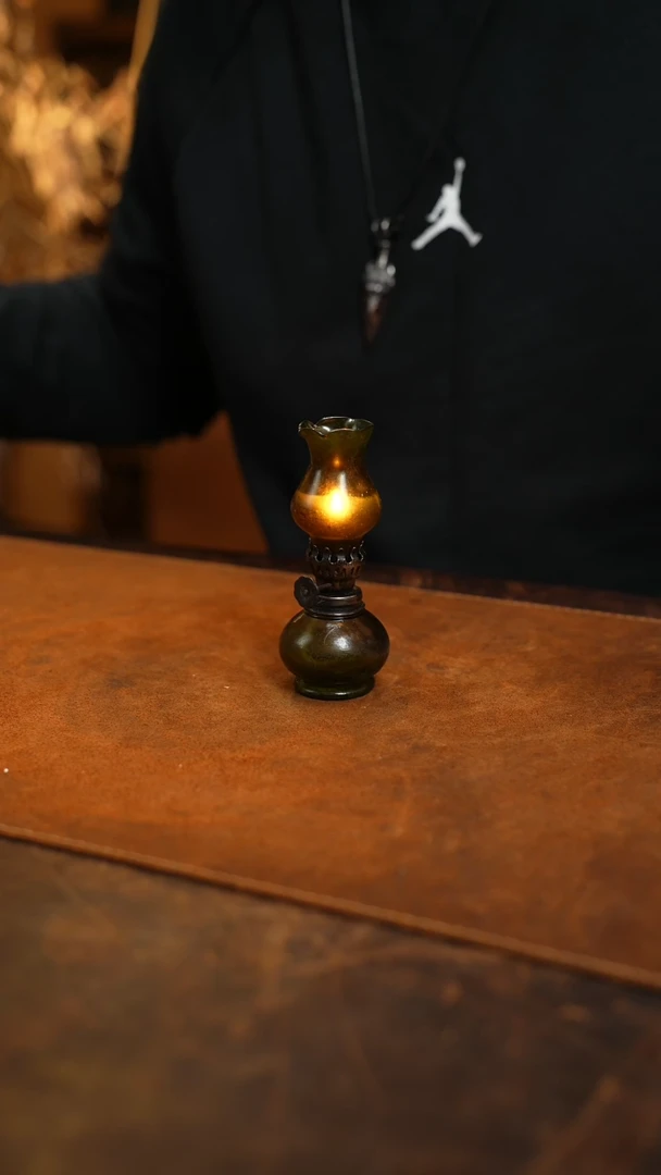 【闪购商品】老煤油灯299墨绿.。。。。。。。