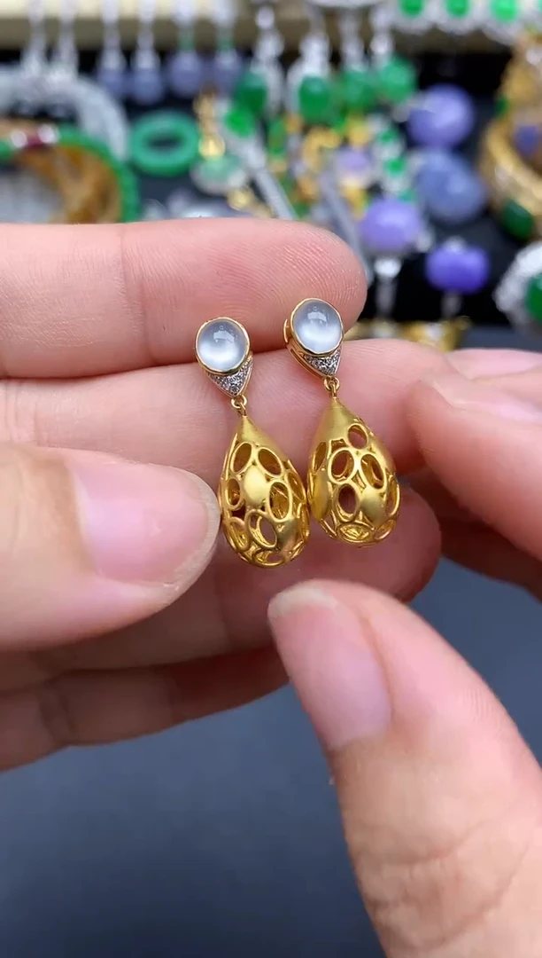 18K金镶嵌翡翠耳饰408-春日珠宝