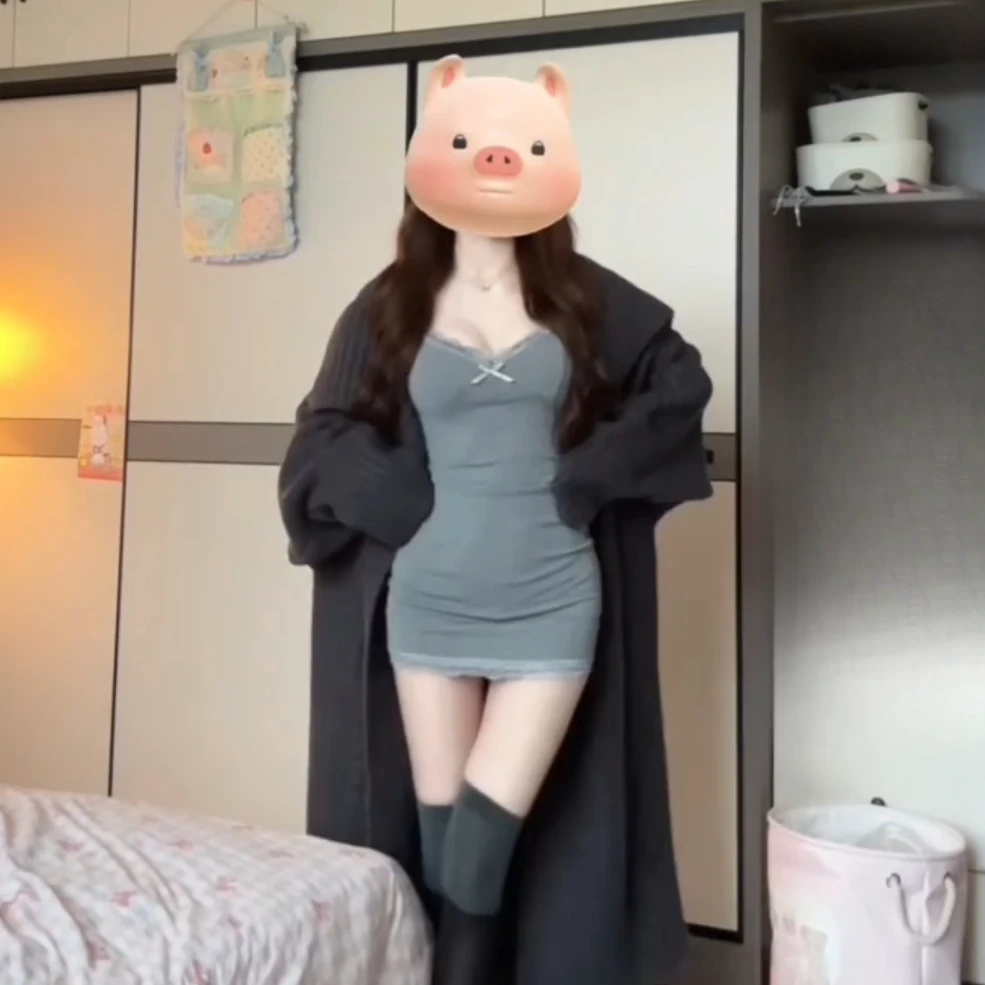 INS CEC纯色气质高级感时尚针织衫外套女秋冬新款连衣裙两件套装